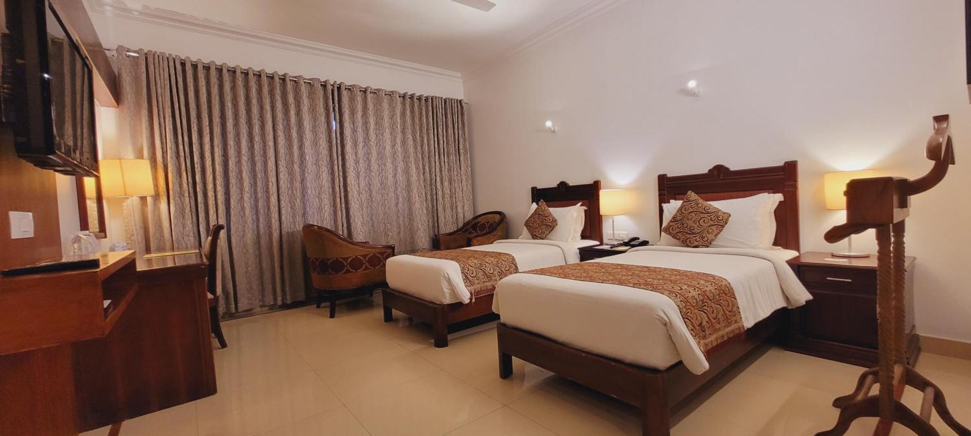 Ashoka Inn Thrissur Exterior foto